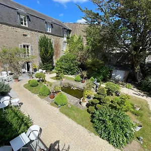 hotel-victor-hugo.inbrittany.com/